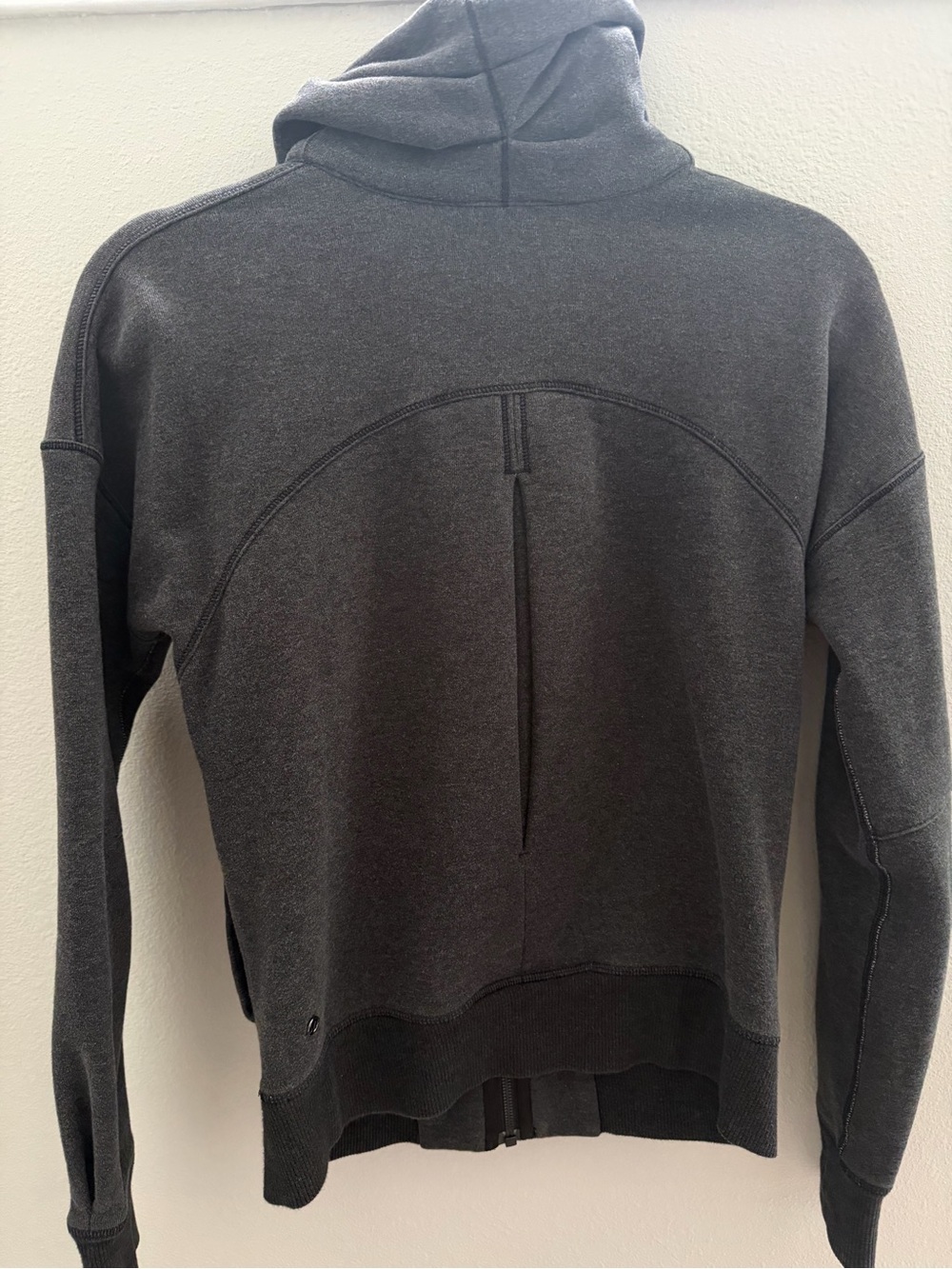 lululemon athletica Charcoal Zip-Up Hoodie size 6